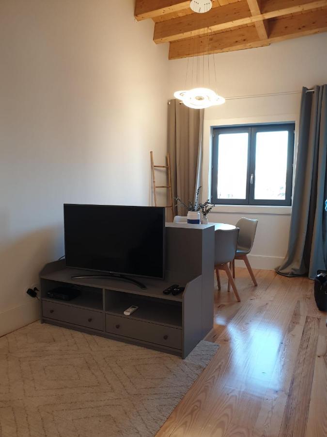 Stunning Downtown Apartment - 4 Pp/ Ac / Tv / Wifi Porto Zewnętrze zdjęcie